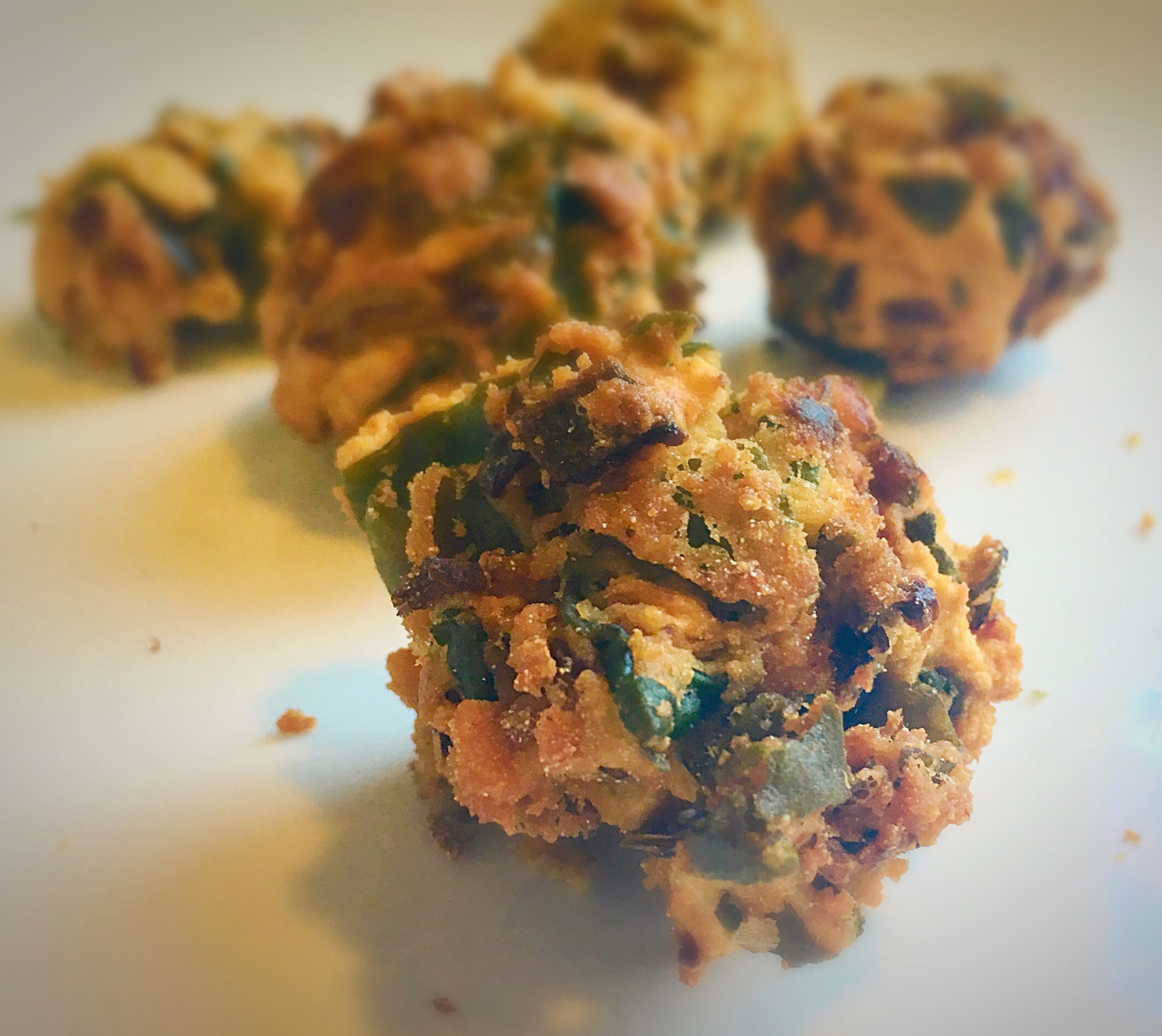 spinach pakora,spinach pakoda,pakora,pakoda,veg pakoda,south indian style pakoda,north indian style pakora,keerai pakoda,keerai pakora,sweets,sweet,north indian snacks,snacks,indian snacks