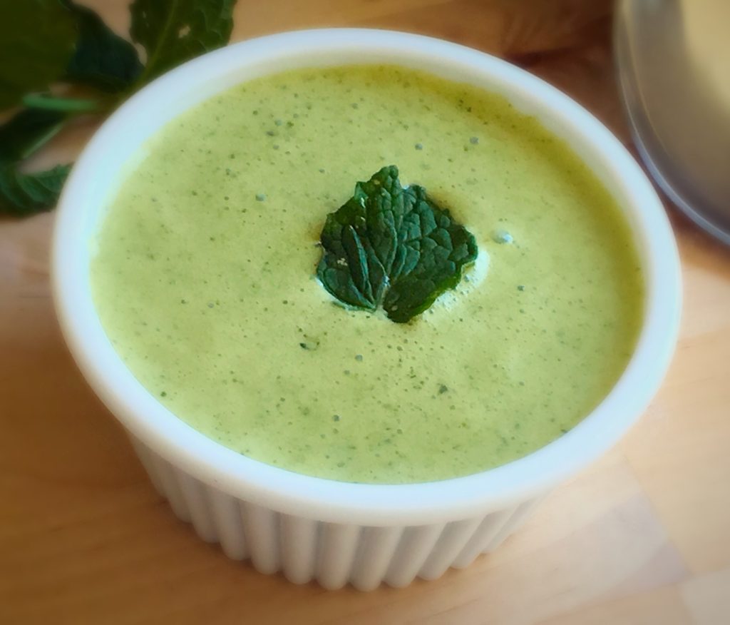 Mint raita recipe, Curd blended in mint mixture, How to make pudina