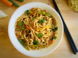 Vegetable noodles,vegetable hakka noodles,noodles,quick noodles,hakka noodles,easy noodles,egg noodles,veg noodles,noodles tossed in veggies,veg noodles,quick noodles,instant noodles,spring onion garnish,fried rice,veg noodles,noodles with step by step images,indian style noodles