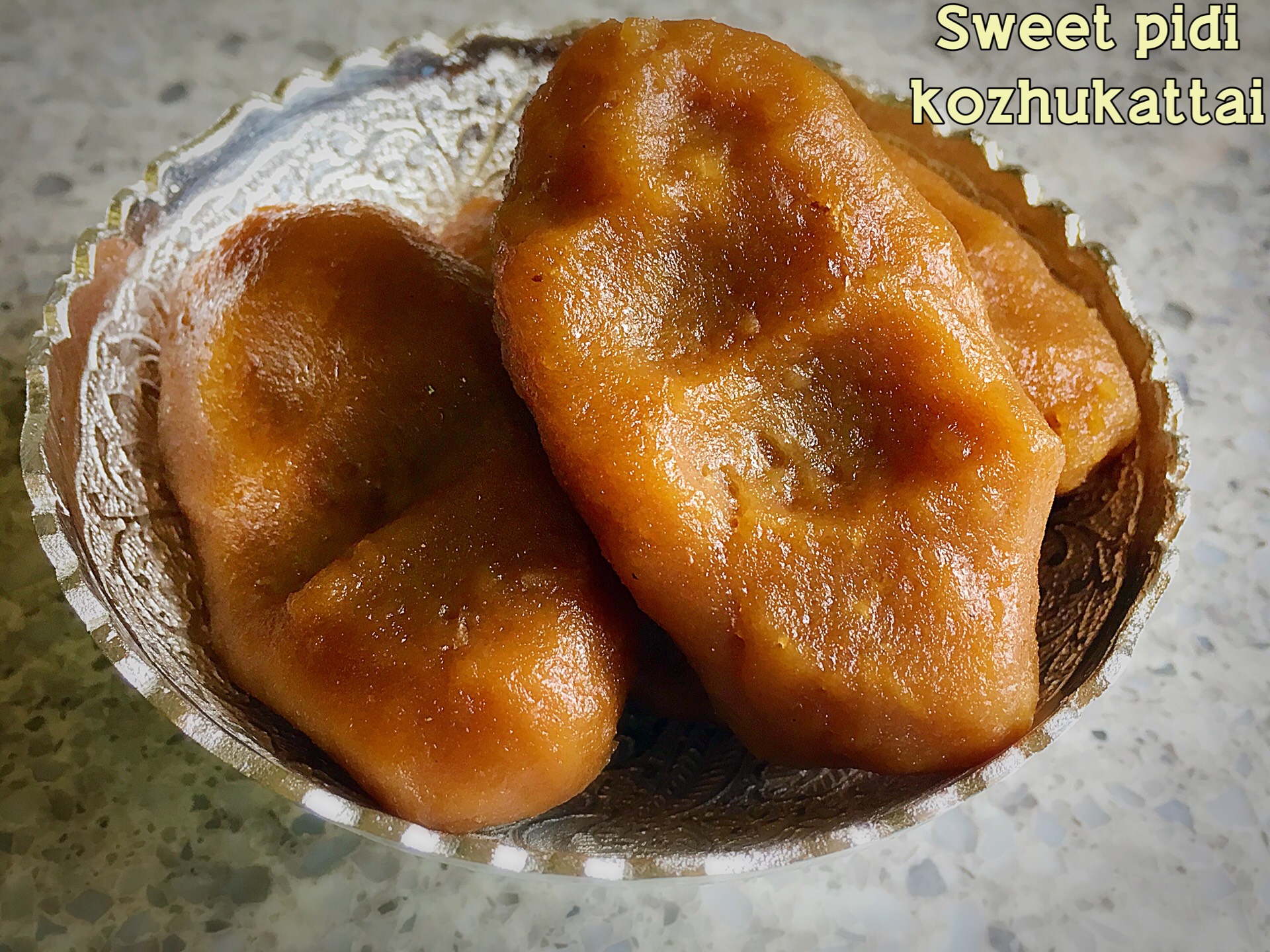 sweet,snacks,kozhukattai,sweet kozhukattai,kozhukattai sweet,indian sweets,sweets in india,prasadam for good,vinayaga chathurthi sweets,jaggery kozhukattai,rice flour kozhukattai,festival,indian festival recipe,sweet recipe,south indian sweet,south indian kozhukattai,pidi kozhukattai
