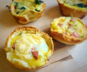 Bread quiche, quiche, spinach quiche,france,pasta,bread,pie crust,meat,egg,oven,oven baked,sausage,hot dog,oil,cheese,bread,water,cooking spray,onions,step by step photos