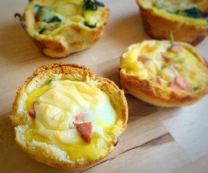 Bread quiche, quiche, spinach quiche,france,pasta,bread,pie crust,meat,egg,oven,oven baked,sausage,hot dog,oil,cheese,bread,water,cooking spray,onions,step by step photos