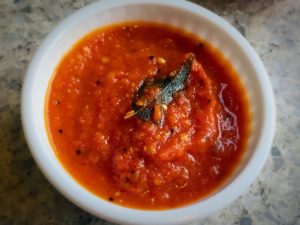 chutney, onion chutney, tomato chutney, onion tomato chutney,side dish for dosa,side dish for idly,thakkali thokku,tomato thokku