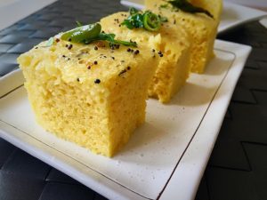 khaman dhokla,instant dhokla recipe,gujarati dhokla recipe,instant gujarati dhokla recipe,north indian breakfast recipe,north indian dinner recipe