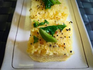 khaman dhokla,instant dhokla recipe,gujarati dhokla recipe,instant gujarati dhokla recipe,north indian breakfast recipe,north indian dinner recipe