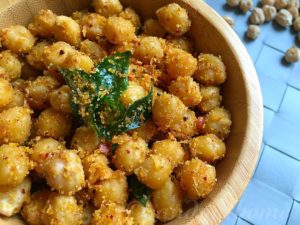 channa masala sundal,kondakadalai sundal,chickpeas sundal,festival sundal recipes,ganesh chaturthi recipes,gokulashtami recipes,navratri sundal recipes,channa spicy sundal,chana chundal recipe,channa sundal recipe,channa sundal without coconut,masala sundal preparation