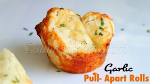 Garlic pull apart rolls