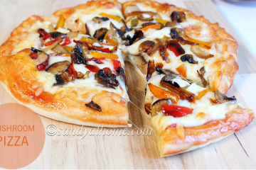 mushroom pizza recipe, homemade pizza, cheesy pizza, pizza, veg pizza