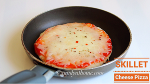 skillet cheese pizza, tawa pizza, stove top pizza