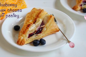 blueberry cream cheese pastry