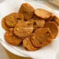 Crispy millet thattai, also known as pappu chekkalu or millet chakkilalu, served as a festive Krishna Jayanthi snack.